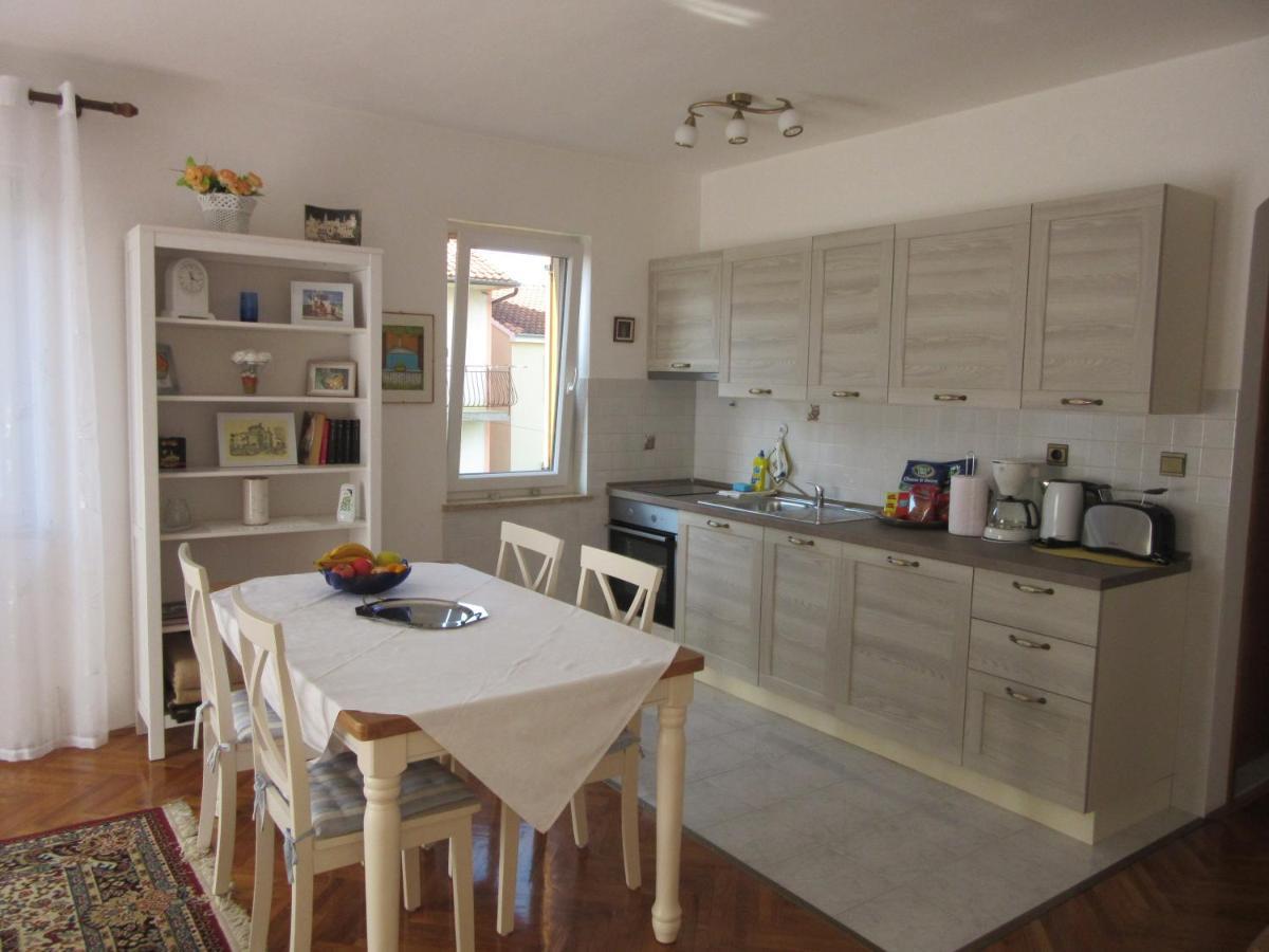 Haus Silvia Apartment Rovinj Ngoại thất bức ảnh